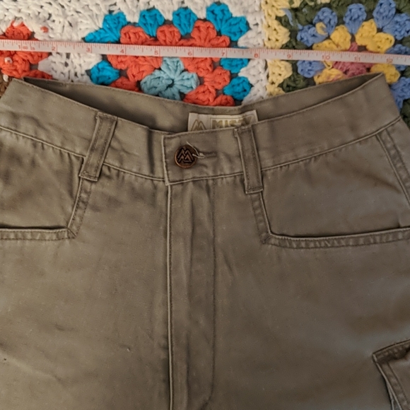 New thick sturdy cargo shorts with many pockets - Picture 8 of 8